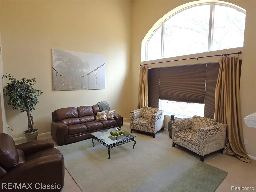 14215 Red Oak Drive Van Buren Charter Township MI 48111