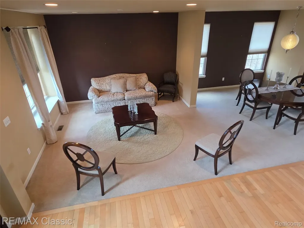 14215 Red Oak Drive Van Buren Charter Township MI 48111