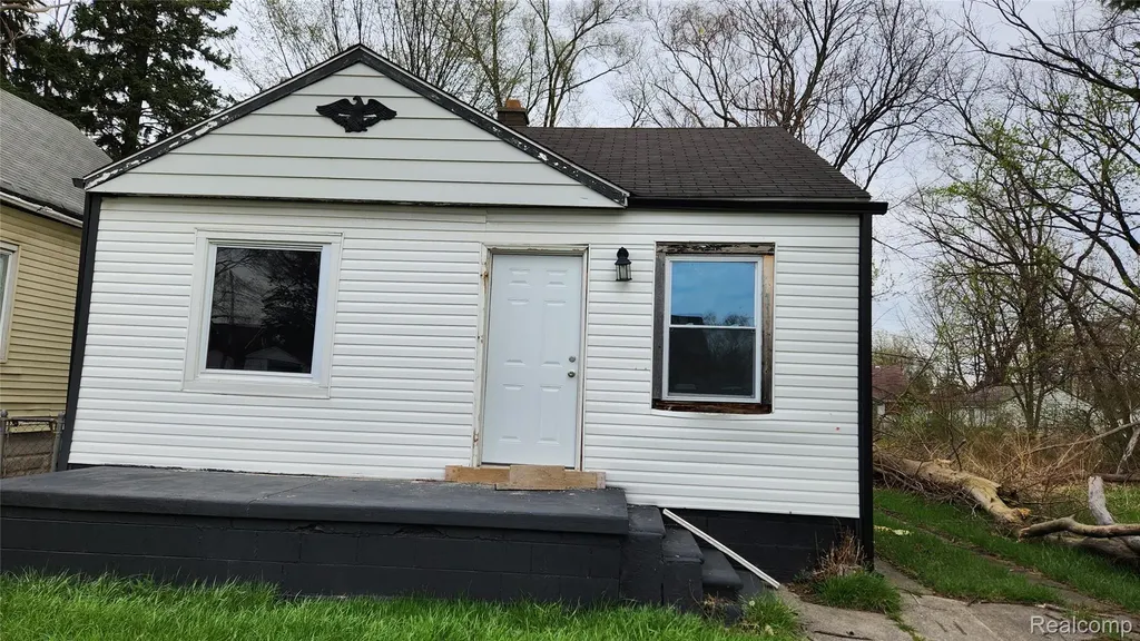 11741 Whithorn Street Detroit City MI 48205