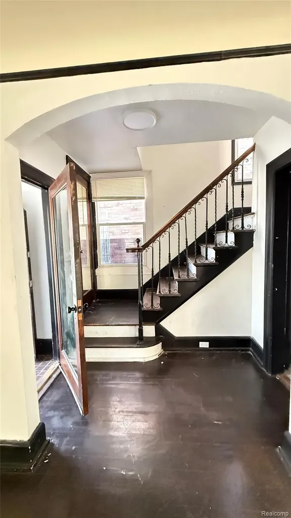 3211 Leslie Street Detroit City MI 48238