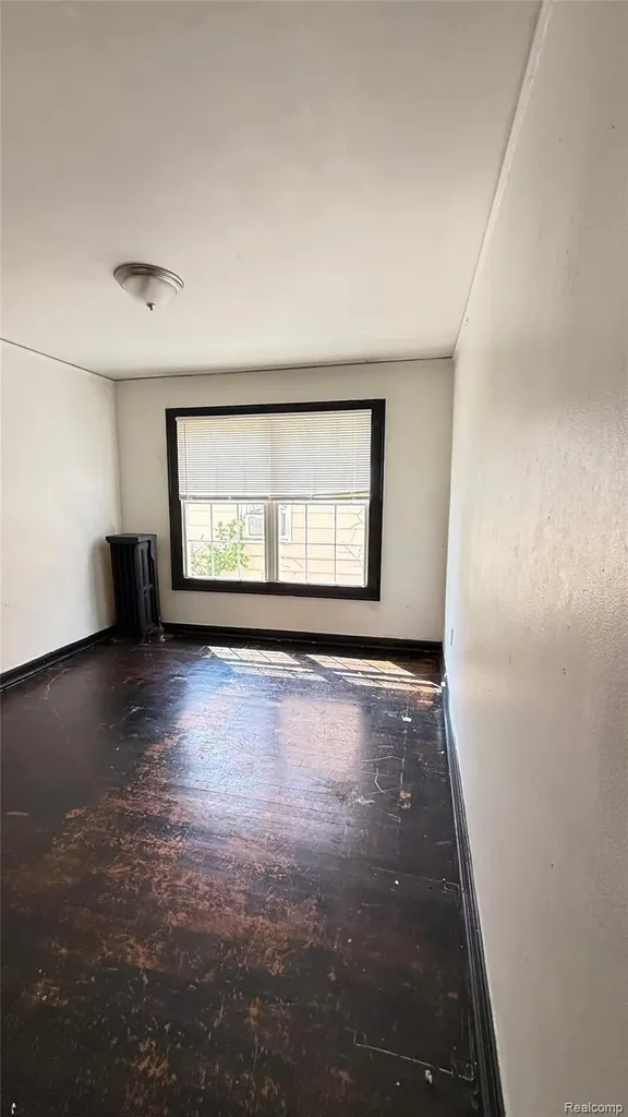 3211 Leslie Street Detroit City MI 48238