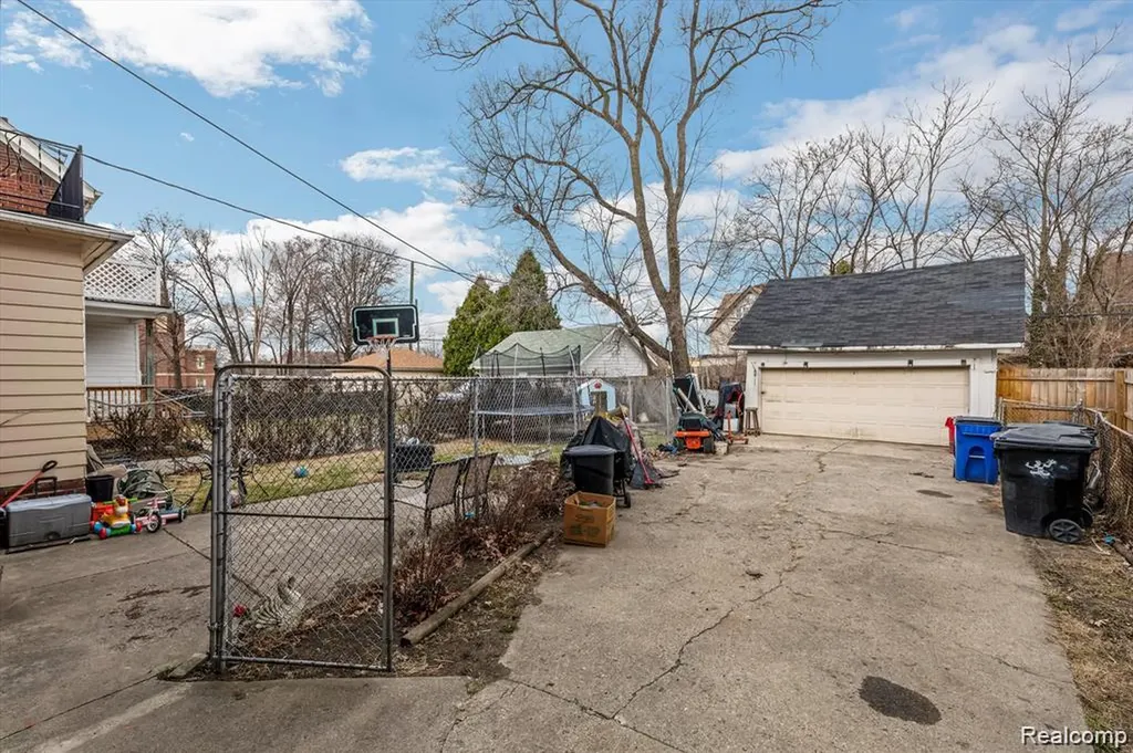 2532 Longfellow Street Detroit City MI 48206