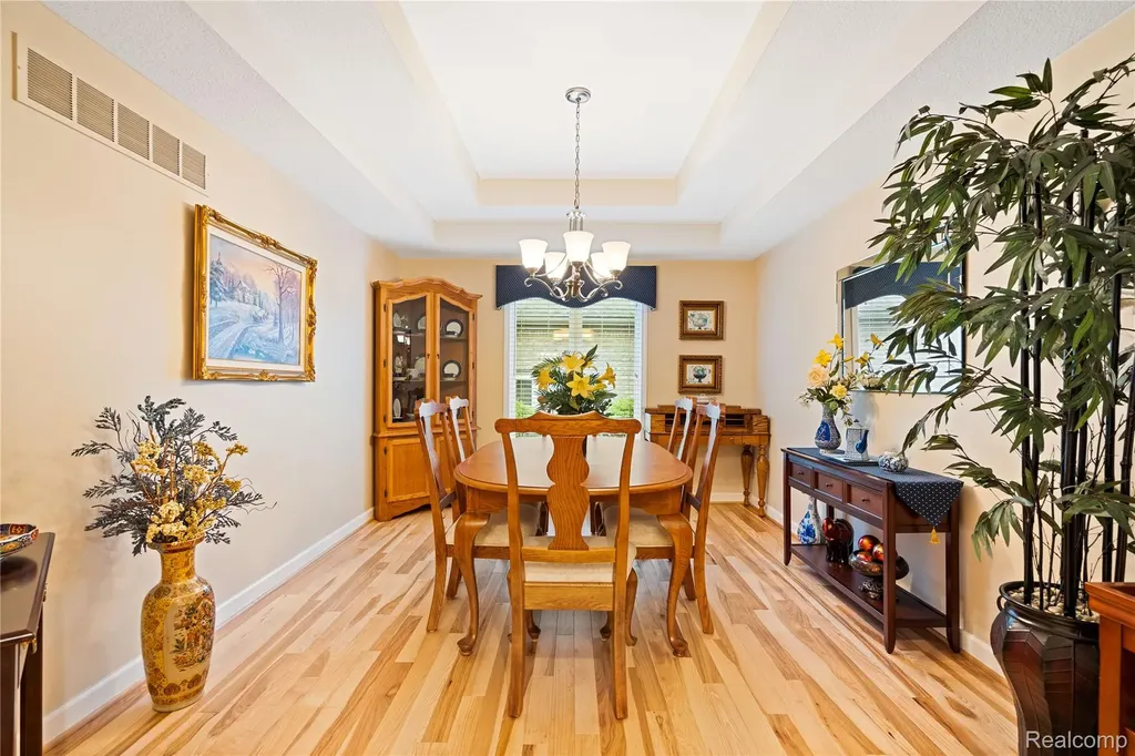 945 Saint James Park Avenue Monroe Charter Township MI 48161