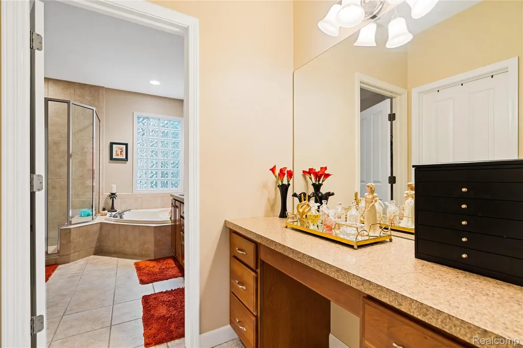 945 Saint James Park Avenue Monroe Charter Township MI 48161