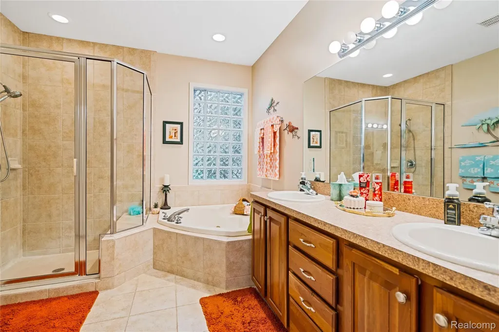 945 Saint James Park Avenue Monroe Charter Township MI 48161