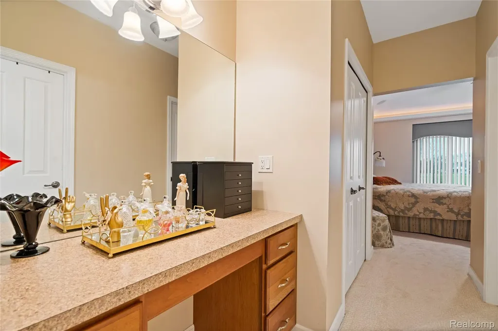 945 Saint James Park Avenue Monroe Charter Township MI 48161