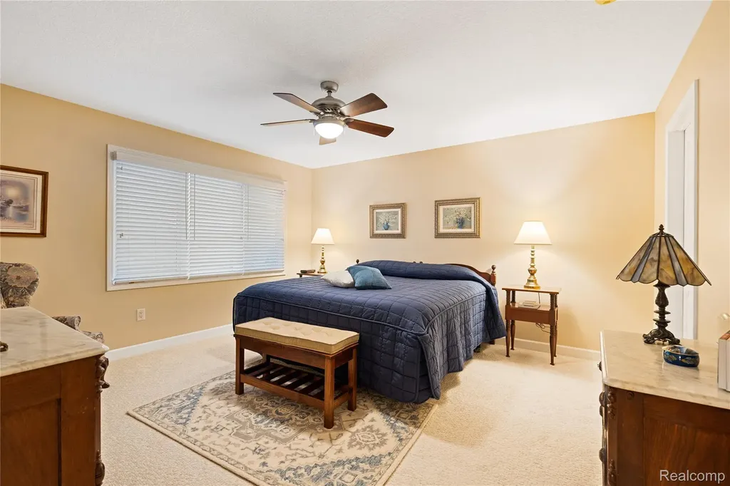 945 Saint James Park Avenue Monroe Charter Township MI 48161