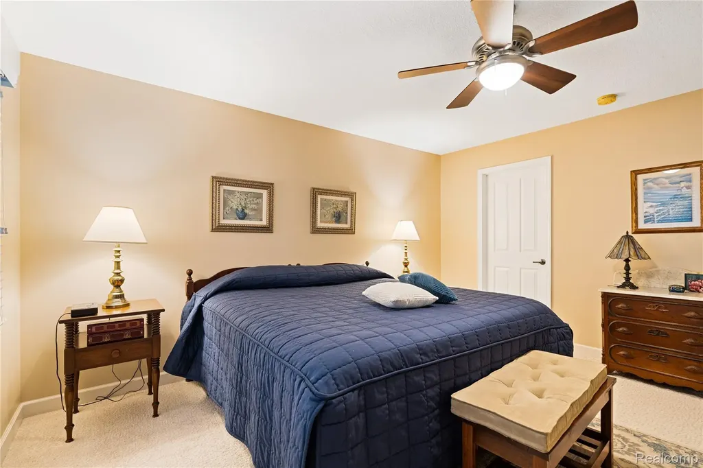 945 Saint James Park Avenue Monroe Charter Township MI 48161