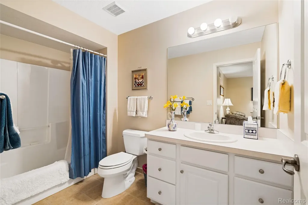 945 Saint James Park Avenue Monroe Charter Township MI 48161