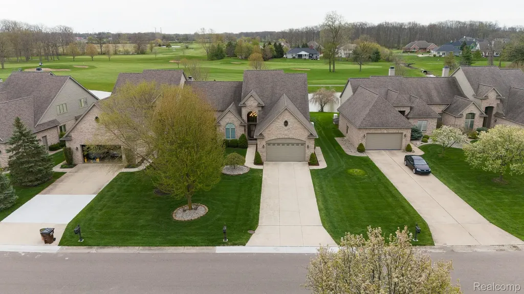 945 Saint James Park Avenue Monroe Charter Township MI 48161