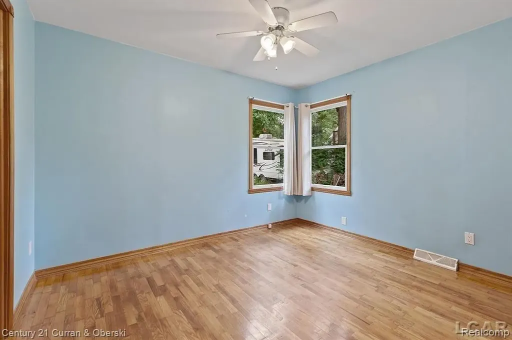 117 Studer Drive Leoni Township MI 49240