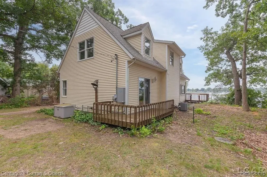 117 Studer Drive Leoni Township MI 49240