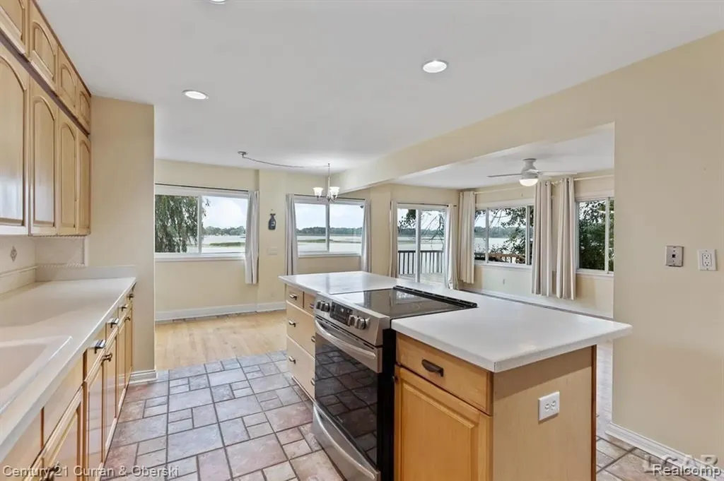 117 Studer Drive Leoni Township MI 49240