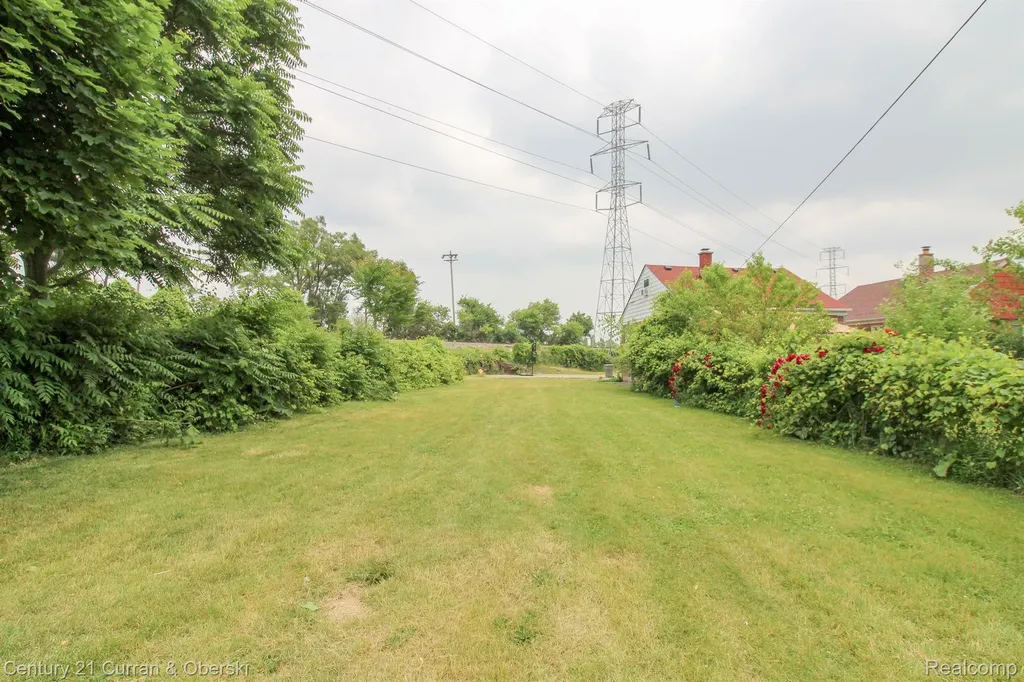 5861 Bingham Street Dearborn City MI 48126