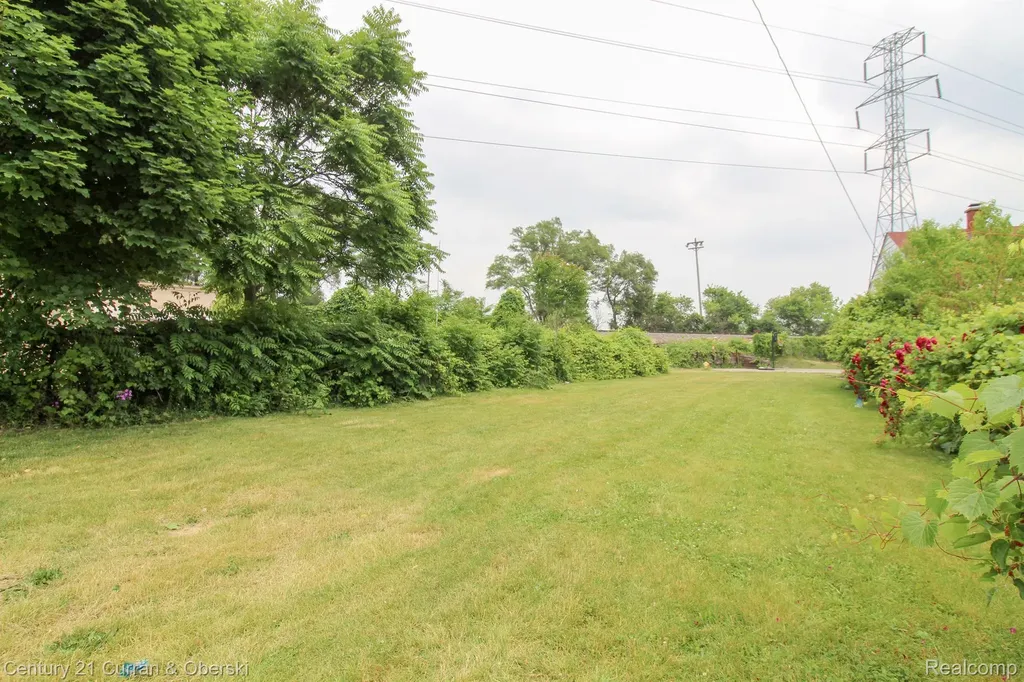 5861 Bingham Street Dearborn City MI 48126
