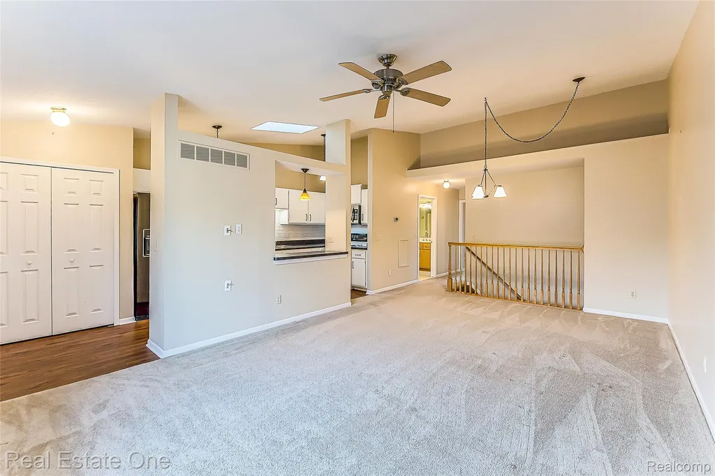 61960 Arlington South Lyon City MI 48178