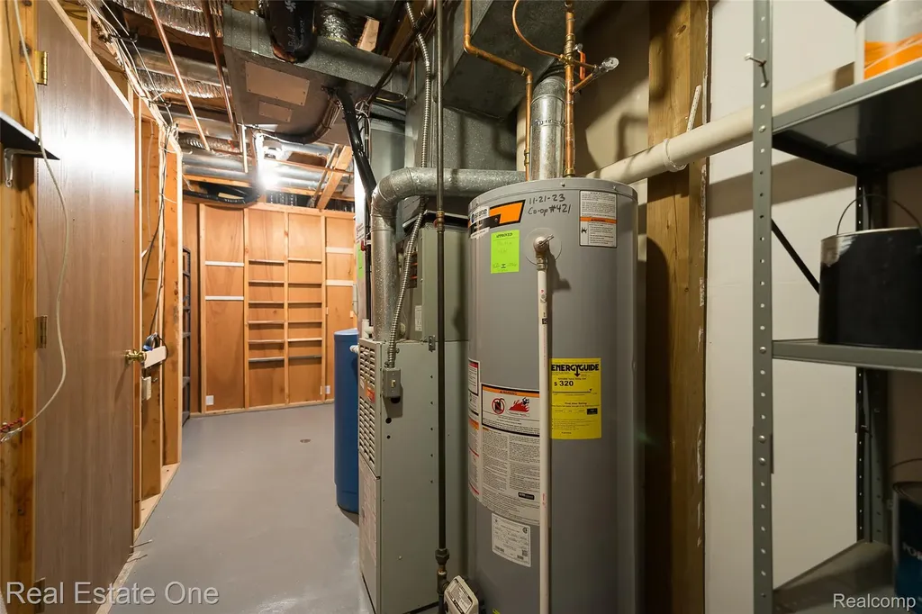 61960 Arlington South Lyon City MI 48178