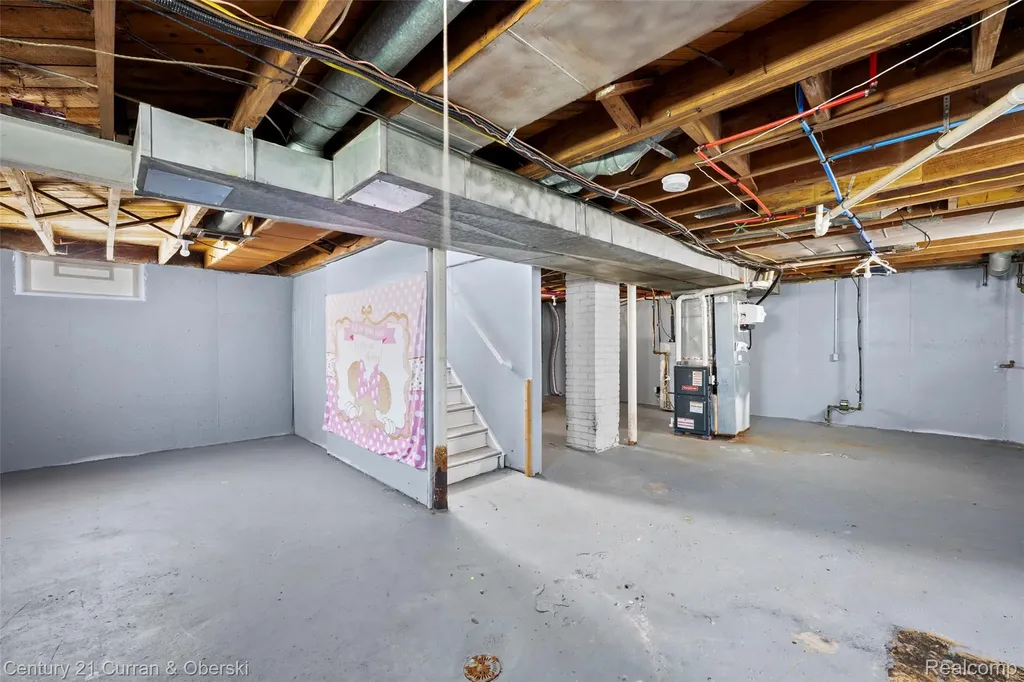 2324 Minnie Street Lincoln Park City MI 48146