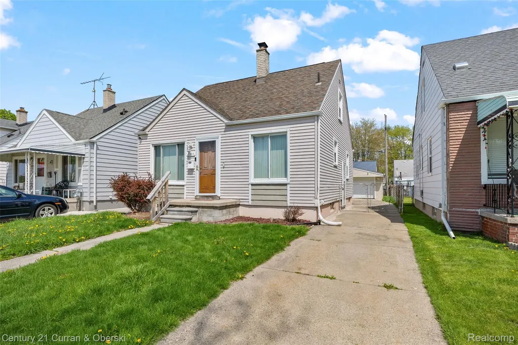 2324 Minnie Street Lincoln Park City MI 48146