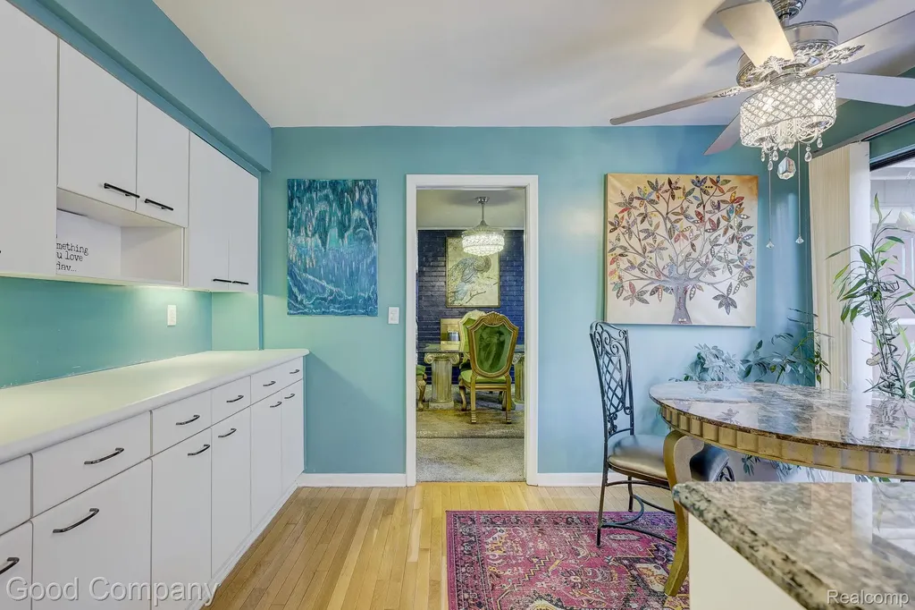 7105 Pebble Park Drive West Bloomfield Charter Township MI 48322