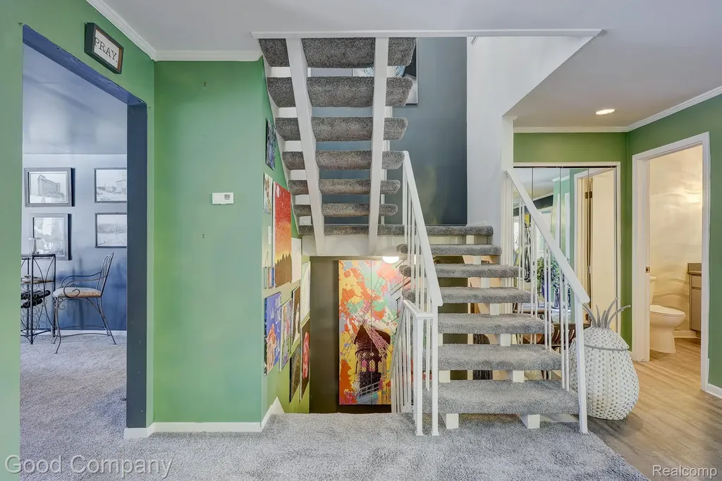 7105 Pebble Park Drive West Bloomfield Charter Township MI 48322