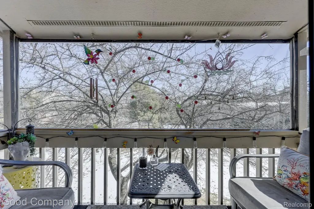 7105 Pebble Park Drive West Bloomfield Charter Township MI 48322
