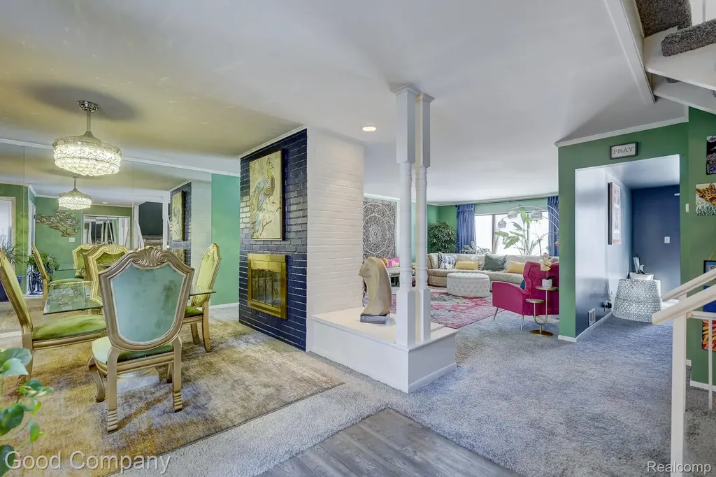 7105 Pebble Park Drive West Bloomfield Charter Township MI 48322