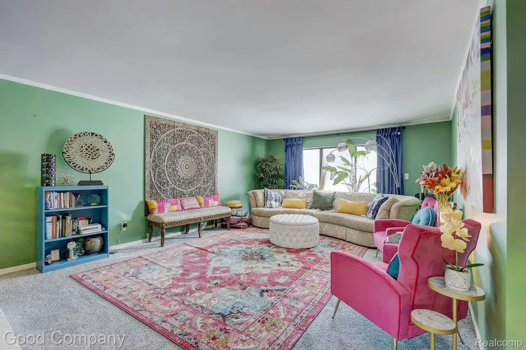 7105 Pebble Park Drive West Bloomfield Charter Township MI 48322