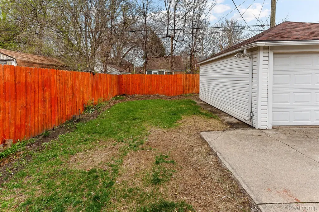 17548 Freeland Street Detroit City MI 48235