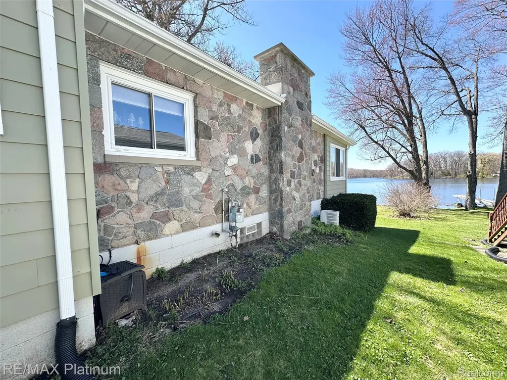 7043 Big Trail Road Rose Township MI 48442
