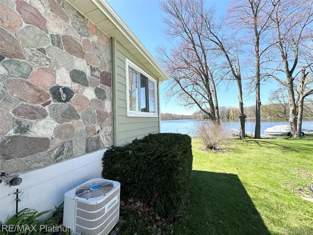 7043 Big Trail Road Rose Township MI 48442