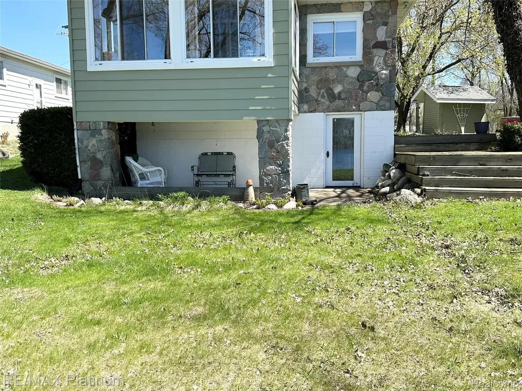 7043 Big Trail Road Rose Township MI 48442