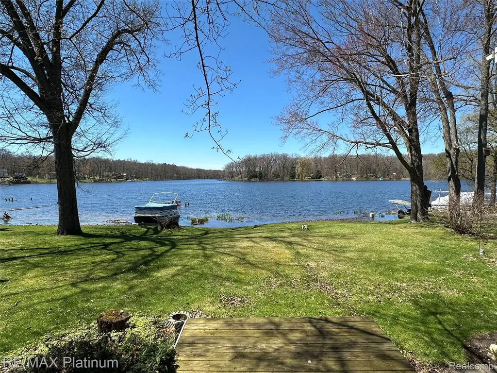 7043 Big Trail Road Rose Township MI 48442