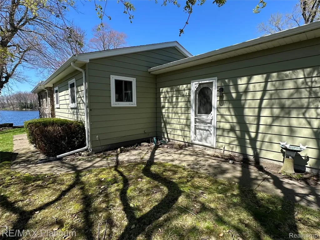 7043 Big Trail Road Rose Township MI 48442