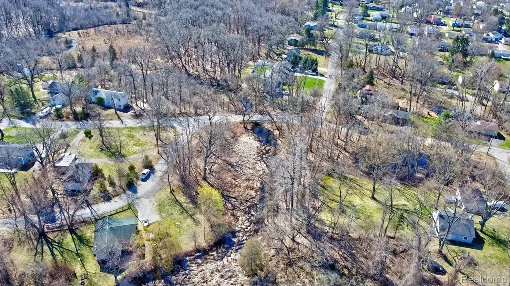 0 Steadfield Commerce Charter Township MI 48382