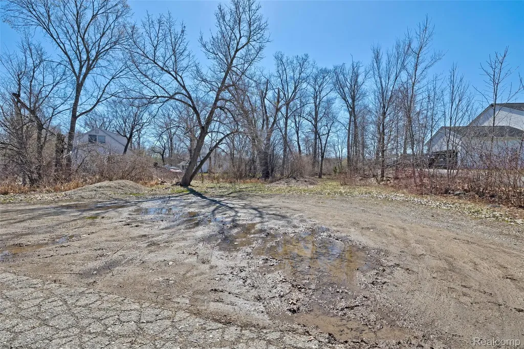 0 Steadfield Commerce Charter Township MI 48382