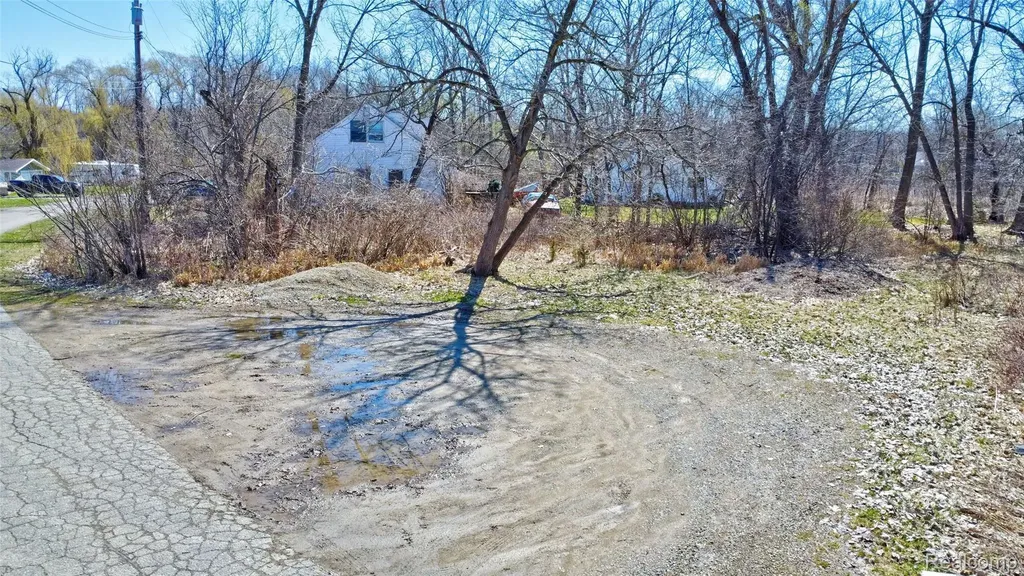 0 Steadfield Commerce Charter Township MI 48382
