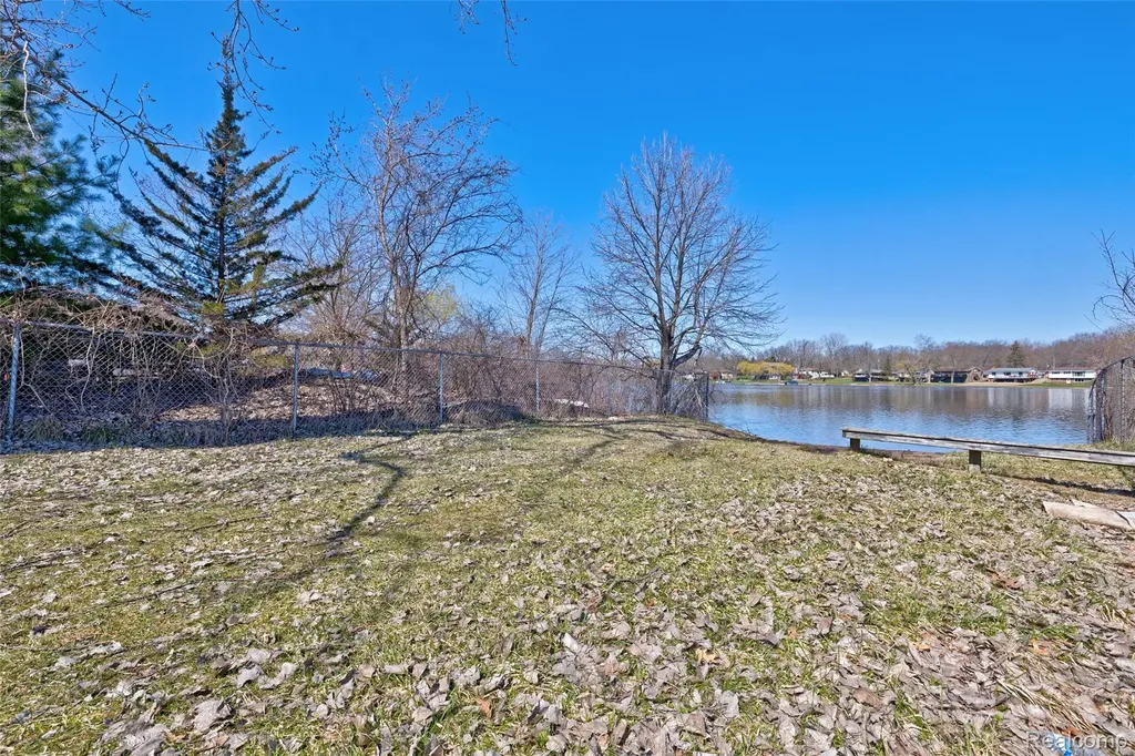 0 Steadfield Commerce Charter Township MI 48382