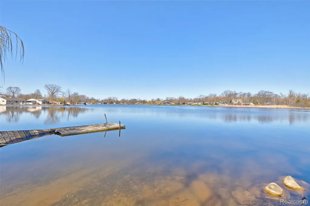 0 Steadfield Commerce Charter Township MI 48382