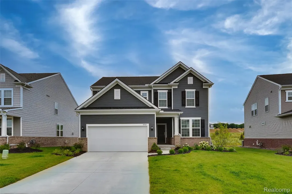 4568 Paradise Parkway Milford Charter Township MI 48381