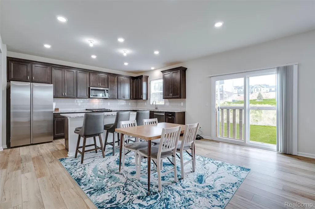 4568 Paradise Parkway Milford Charter Township MI 48381