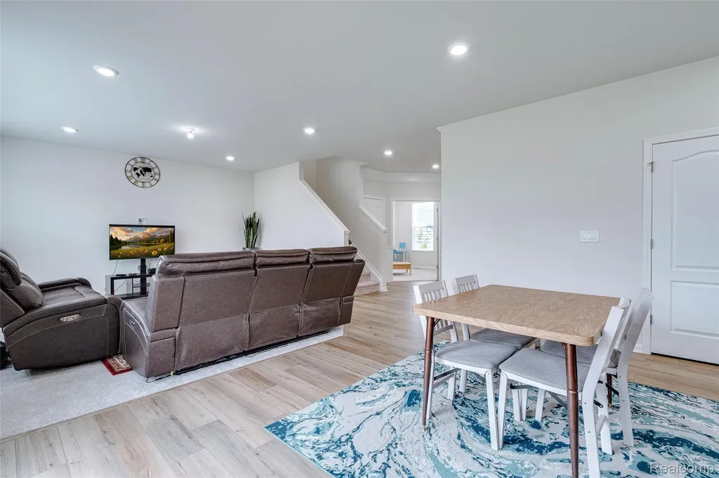 4568 Paradise Parkway Milford Charter Township MI 48381