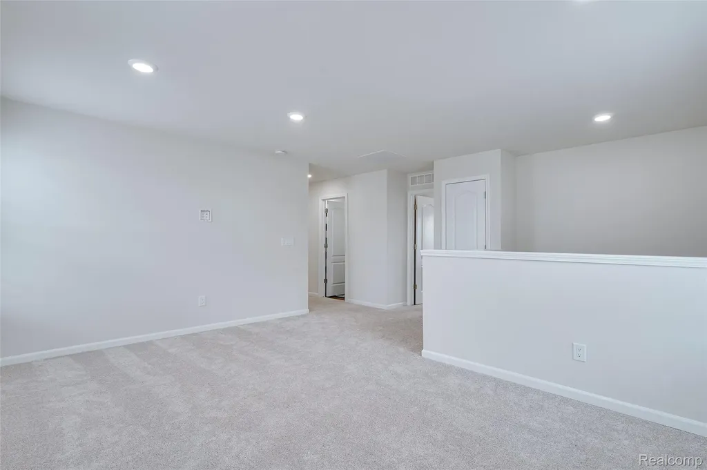 4568 Paradise Parkway Milford Charter Township MI 48381