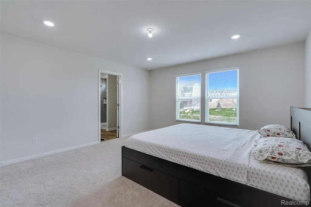 4568 Paradise Parkway Milford Charter Township MI 48381