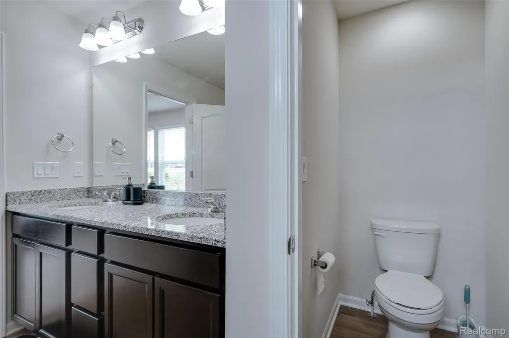 4568 Paradise Parkway Milford Charter Township MI 48381