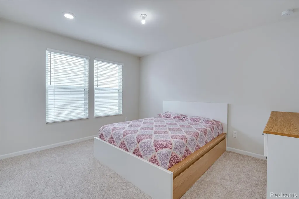 4568 Paradise Parkway Milford Charter Township MI 48381