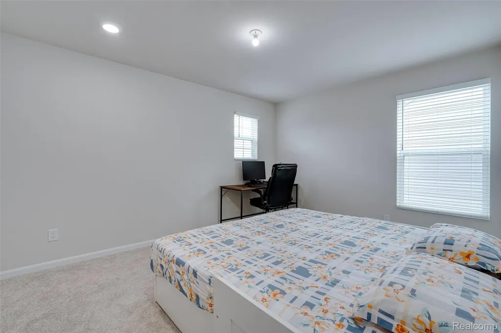 4568 Paradise Parkway Milford Charter Township MI 48381
