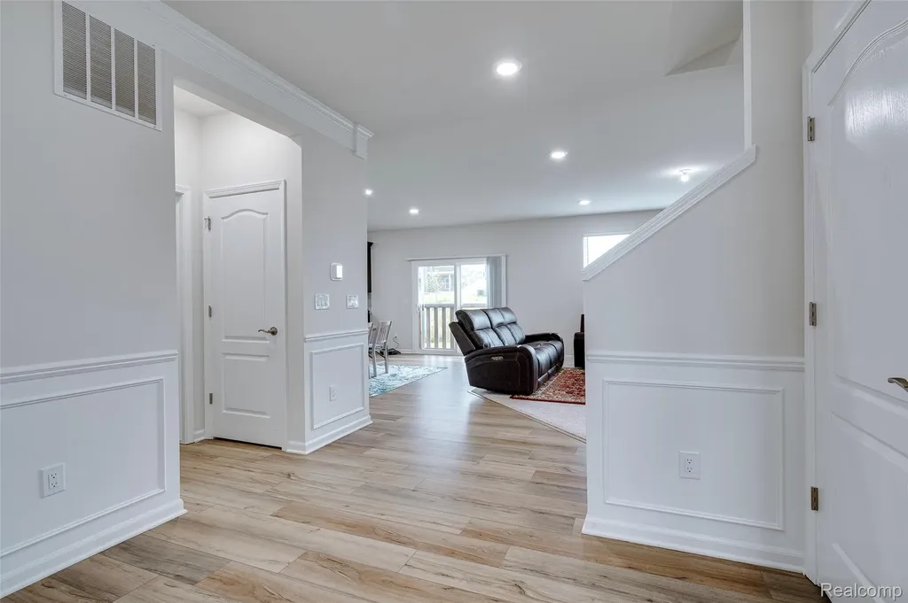 4568 Paradise Parkway Milford Charter Township MI 48381