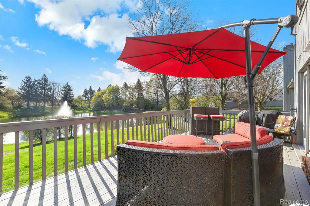 37814 Avon Lane Farmington Hills City MI 48331