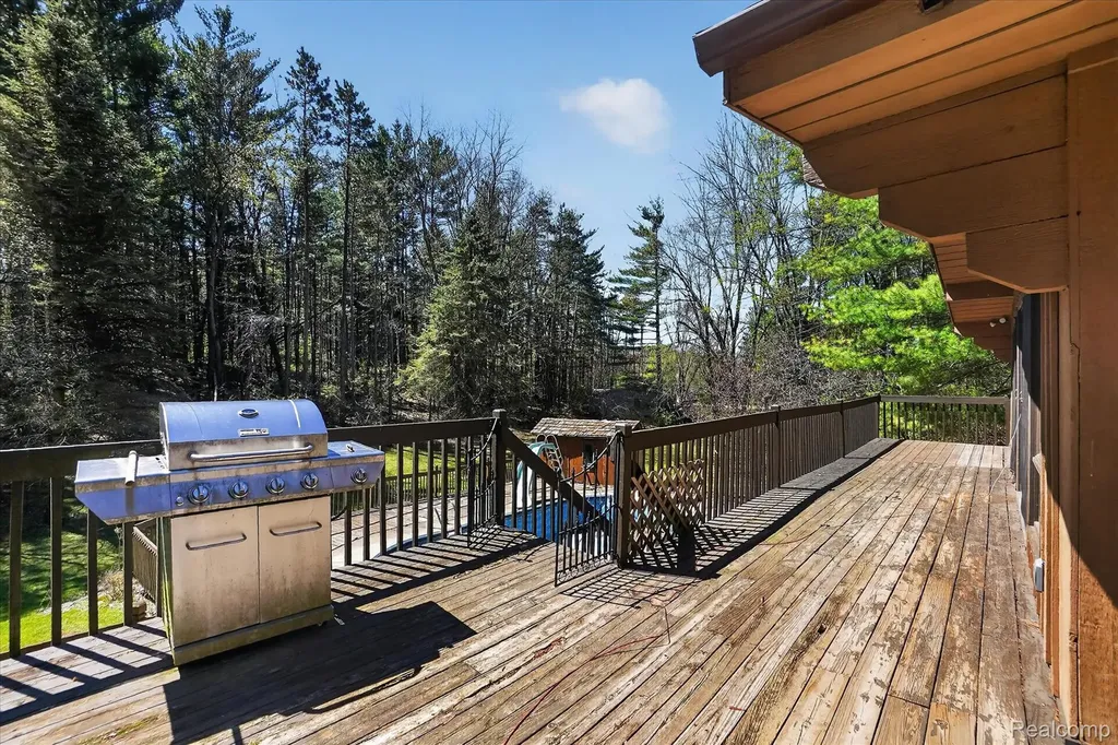 3301 Jewell Road Marion Township MI 48843